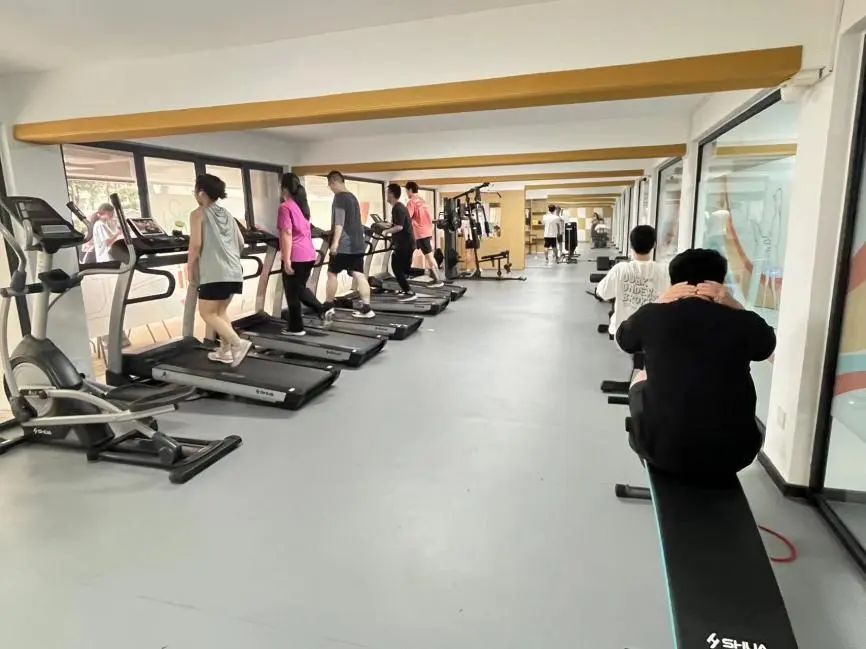 24.jpg 24.jpg